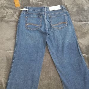🆕️ Sonoma Mid Rise Straight Leg Jeans